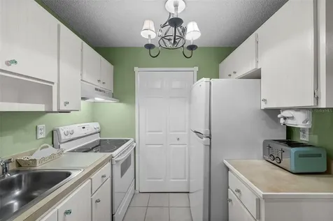 3277 Fox Chase Circle N Palm Harbor FL 34683