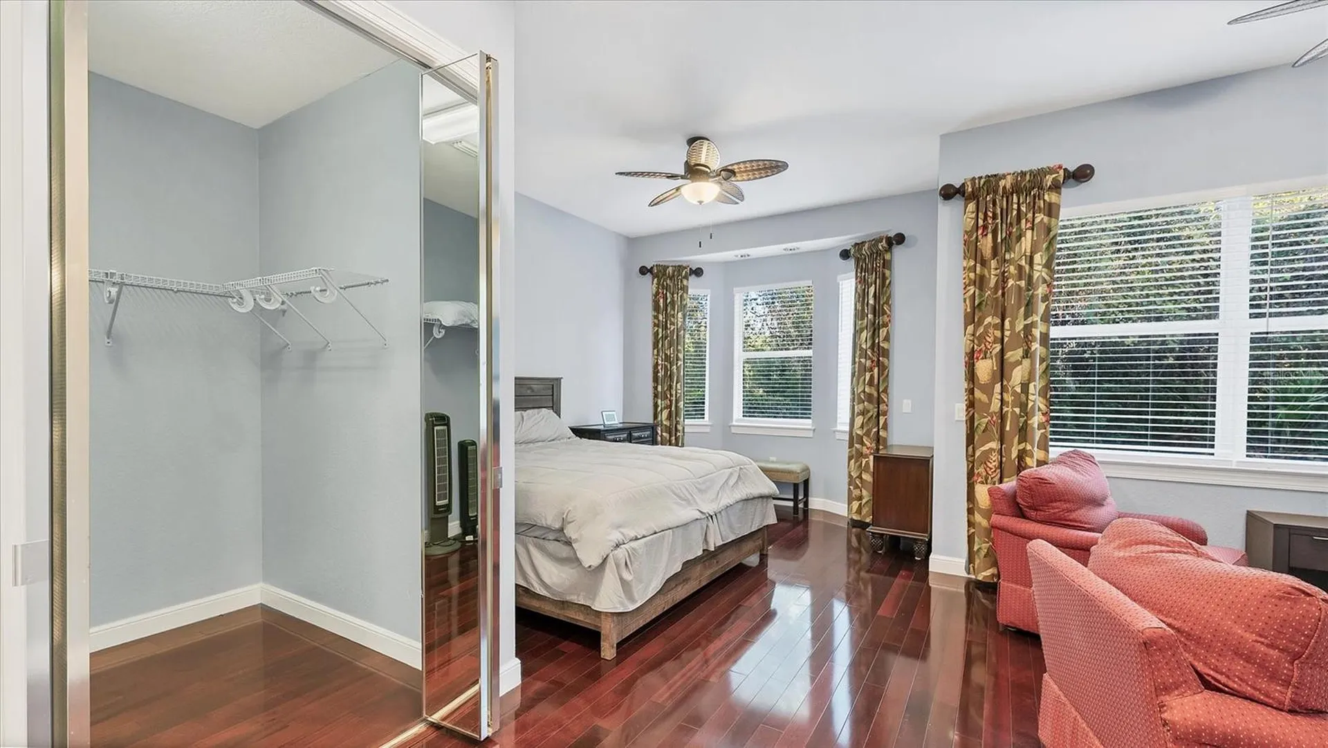 5523 46th Court W Bradenton FL 34210
