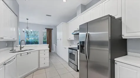 5523 46th Court W Bradenton FL 34210