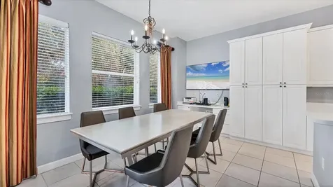 5523 46th Court W Bradenton FL 34210