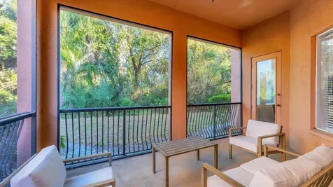 5523 46th Court W Bradenton FL 34210