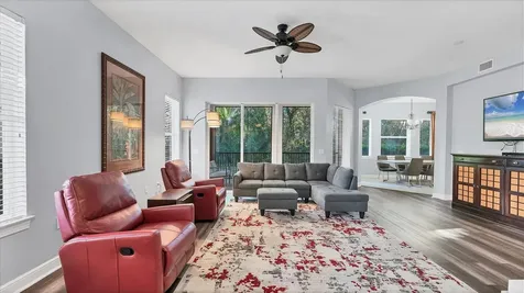 5523 46th Court W Bradenton FL 34210