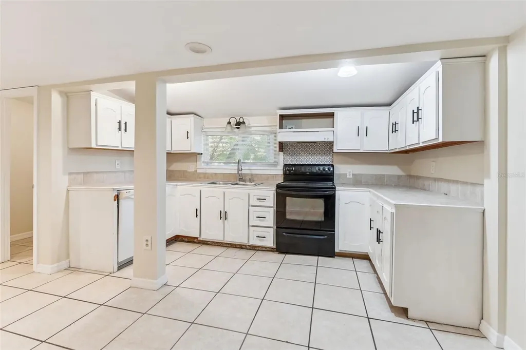 38341 Palm Grove Drive Zephyrhills FL 33542