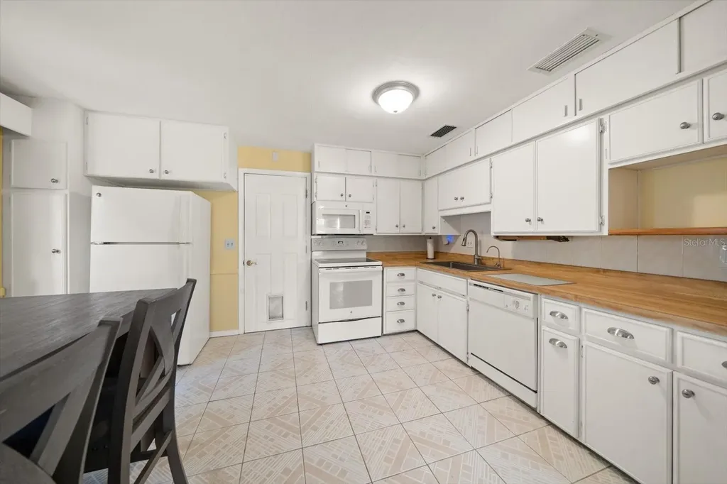 550 3rd Street SW Largo FL 33770