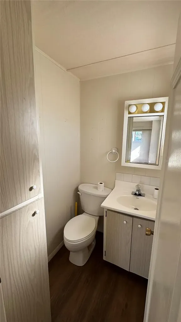 61 5th Avenue Venice FL 34285