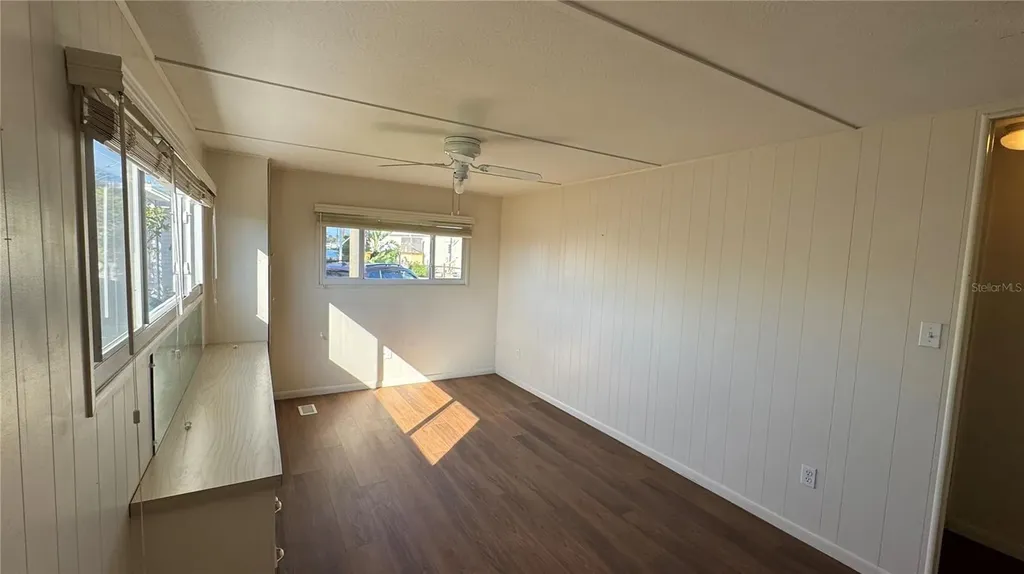 61 5th Avenue Venice FL 34285