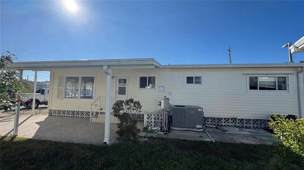 61 5th Avenue Venice FL 34285