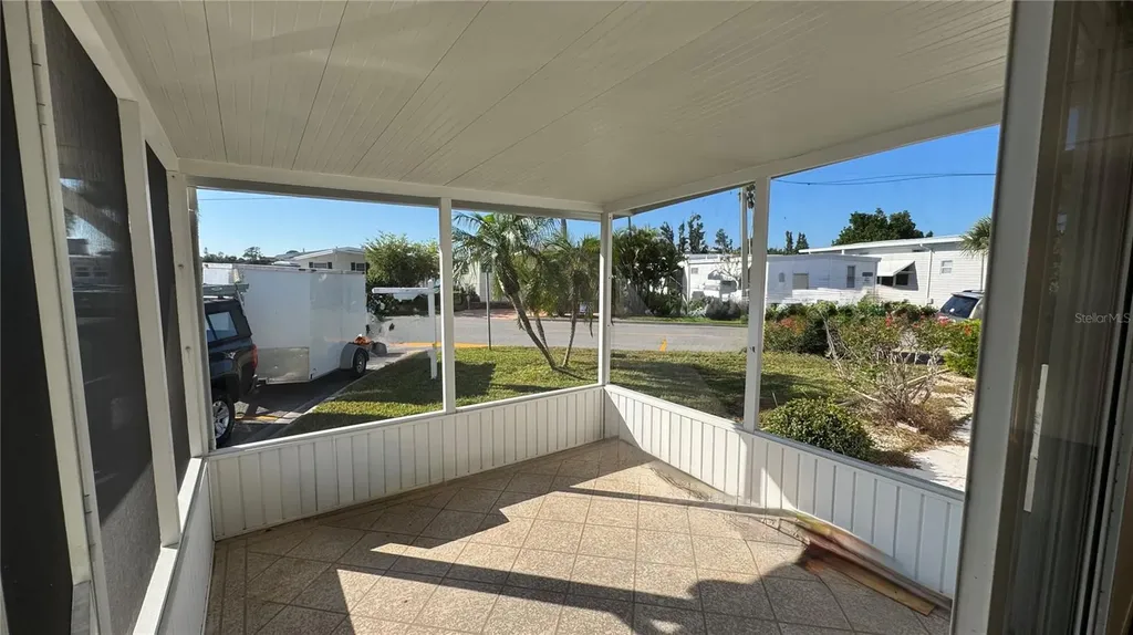 61 5th Avenue Venice FL 34285
