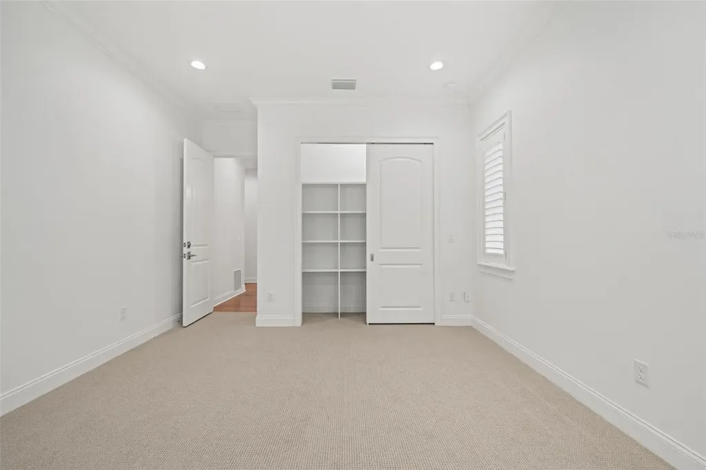 4202 W Woodmere Road Tampa FL 33609