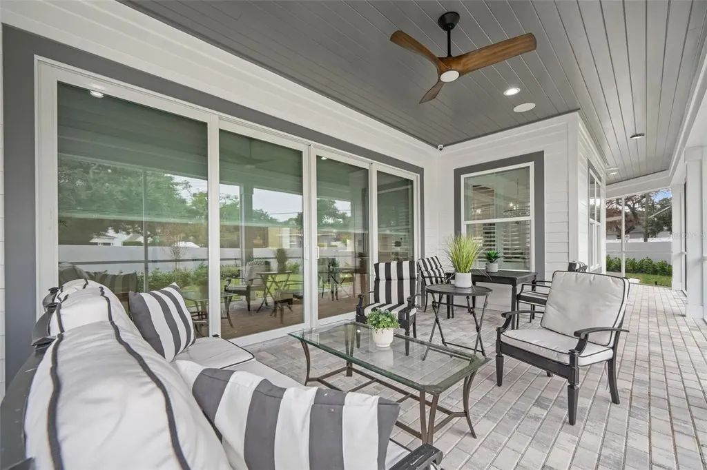 4202 W Woodmere Road Tampa FL 33609