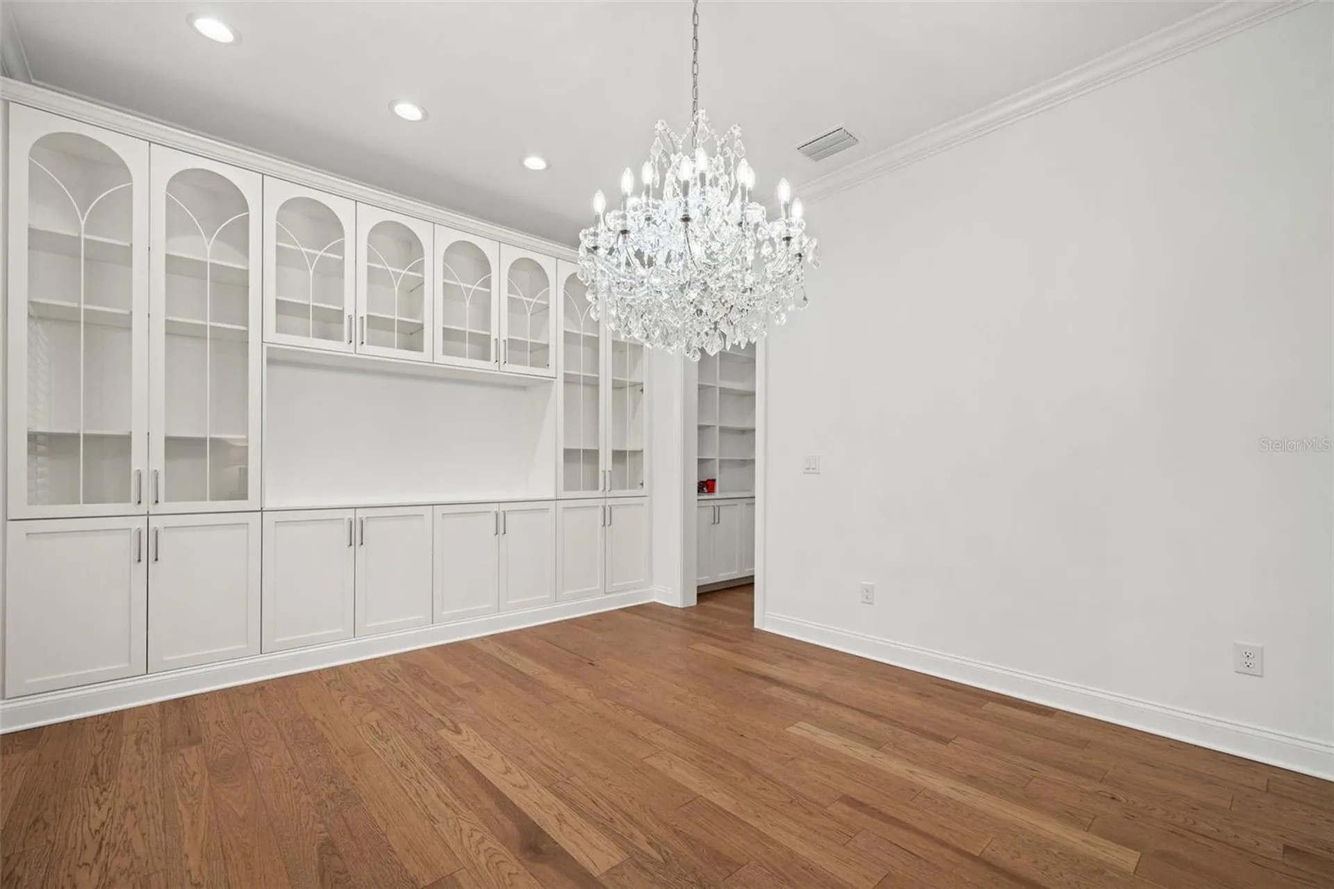 4202 W Woodmere Road Tampa FL 33609