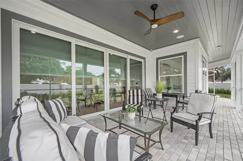 4202 W Woodmere Road Tampa FL 33609