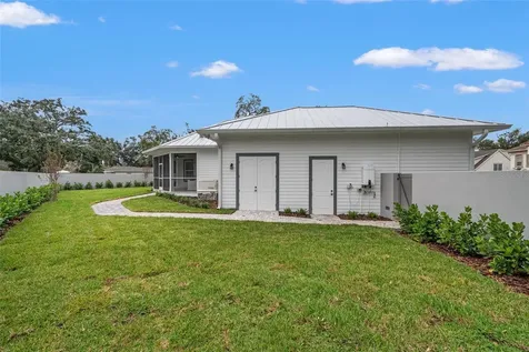 4202 W Woodmere Road Tampa FL 33609