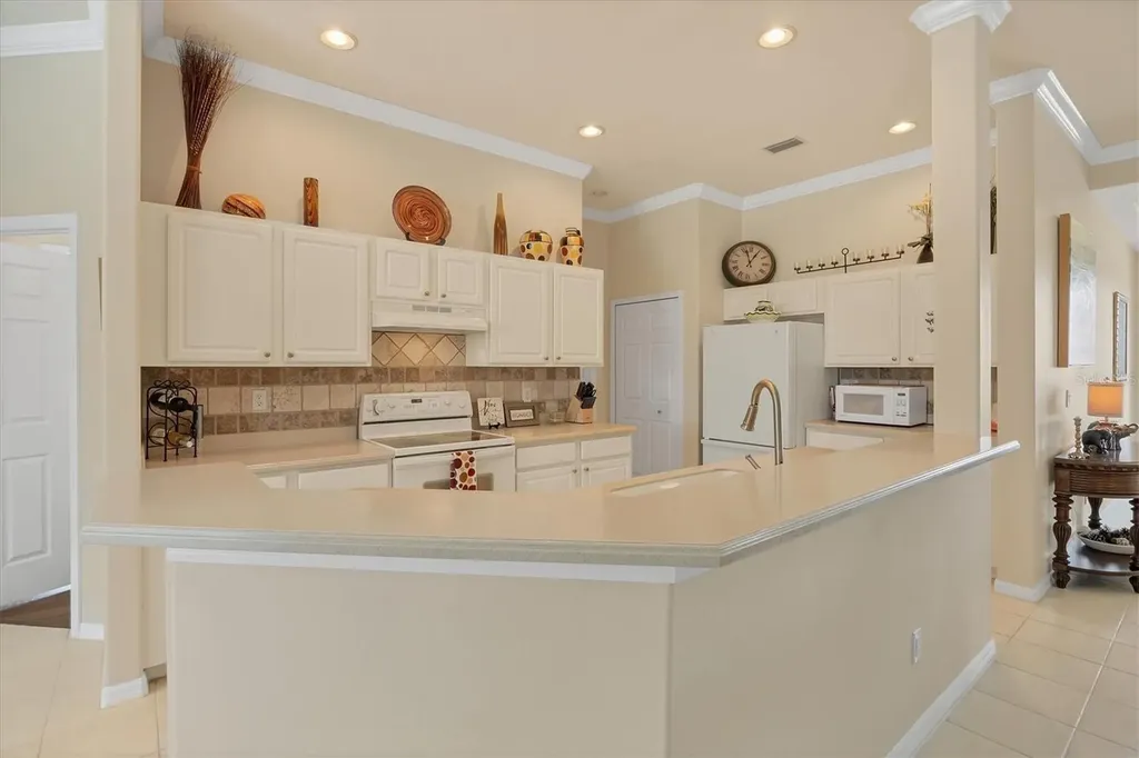 5171 55th Street Circle W Bradenton FL 34210