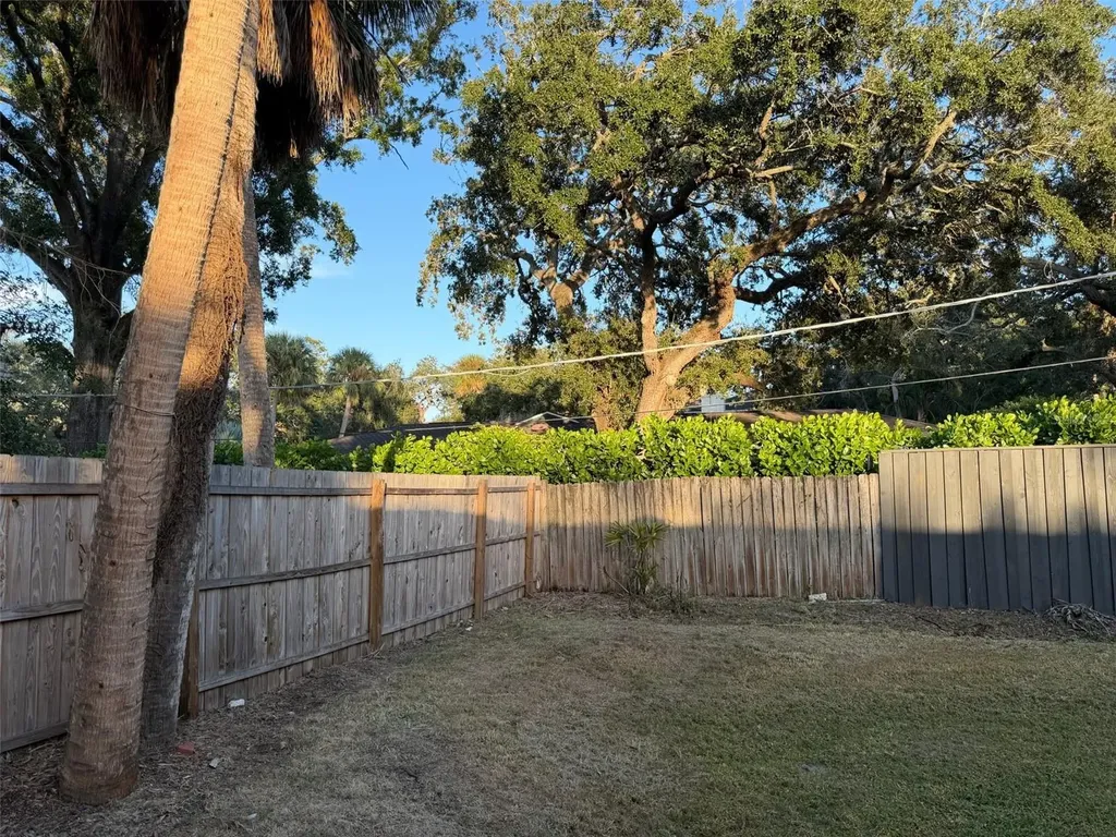 2604 S West Shore Boulevard Tampa FL 33629