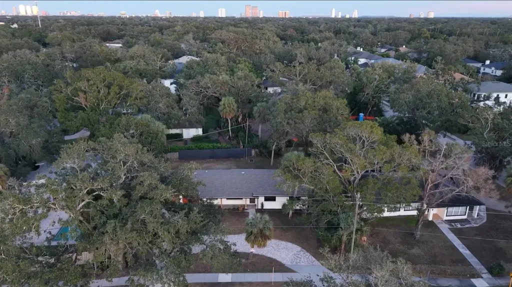 2604 S West Shore Boulevard Tampa FL 33629