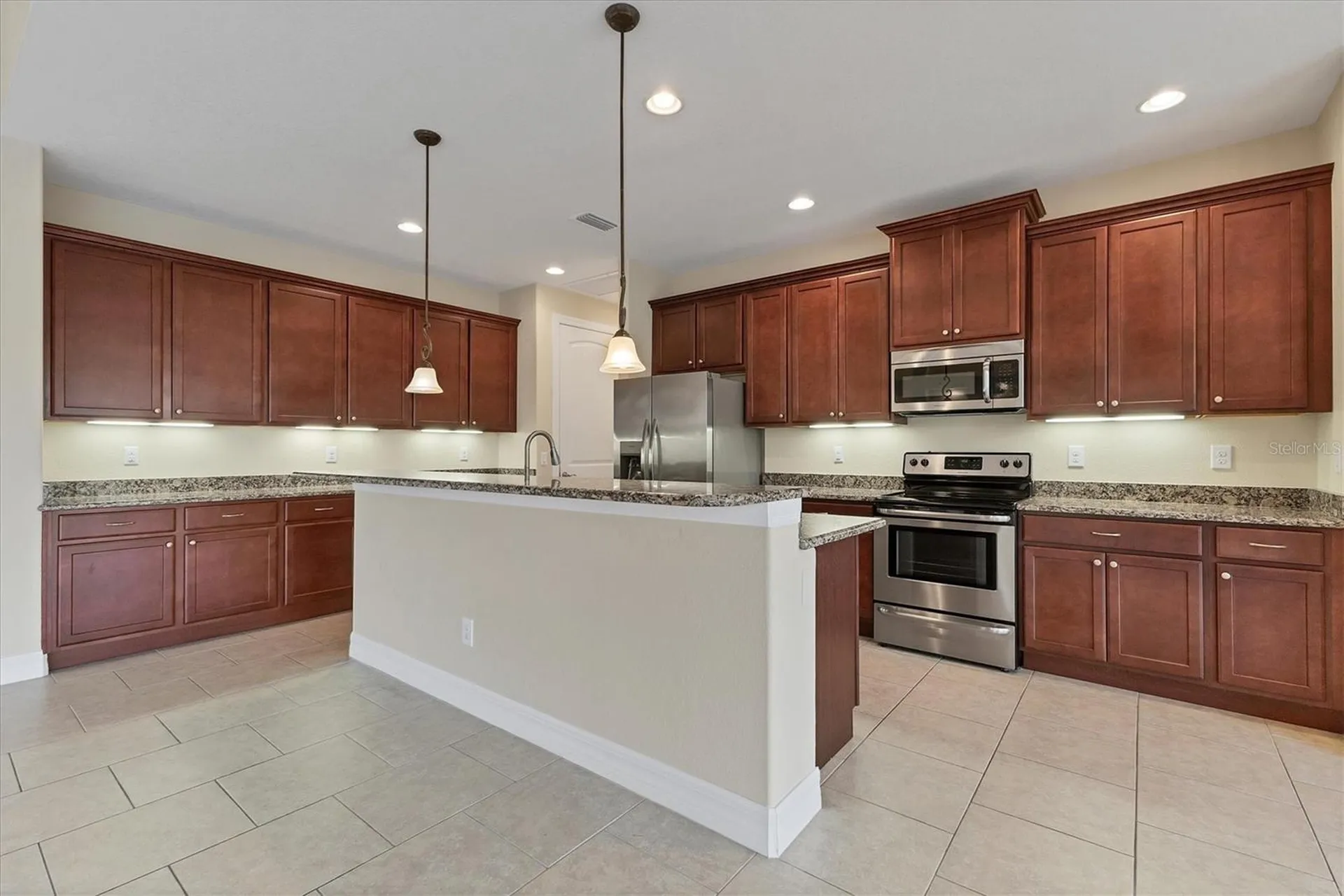 9244 Hialeah Terrace Port Charlotte FL 33981