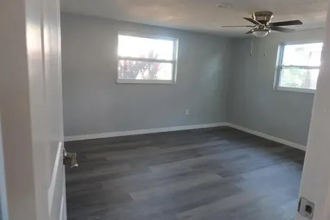 5712 Bay Boulevard Port Richey FL 34668