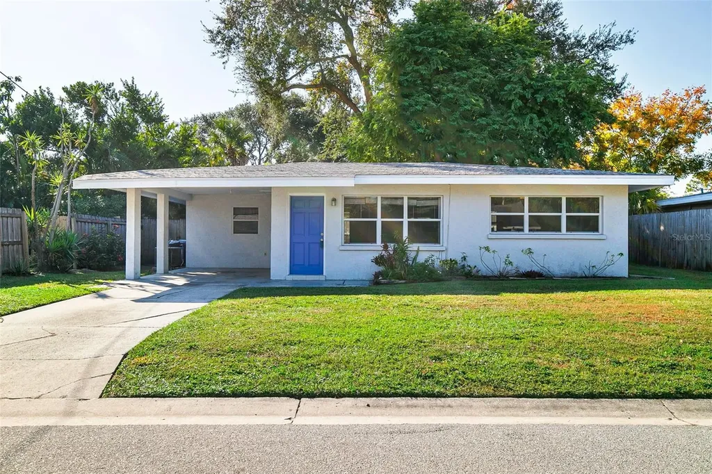 2412 Grove Street Sarasota FL 34239