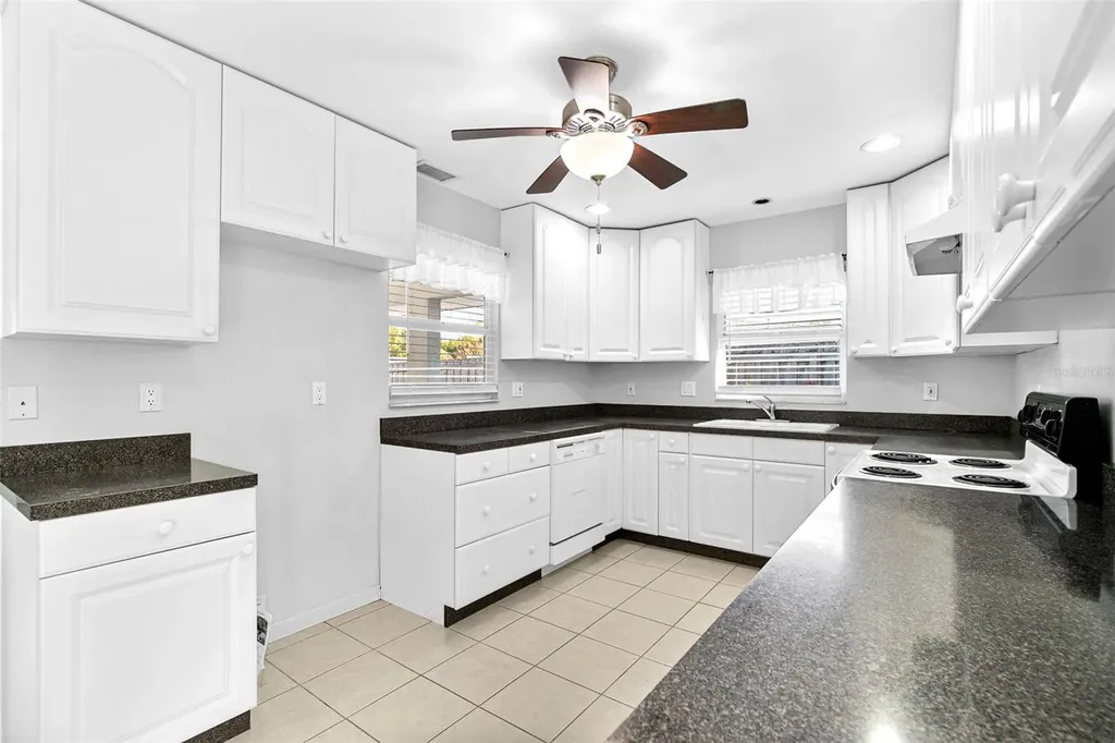 2412 Grove Street Sarasota FL 34239