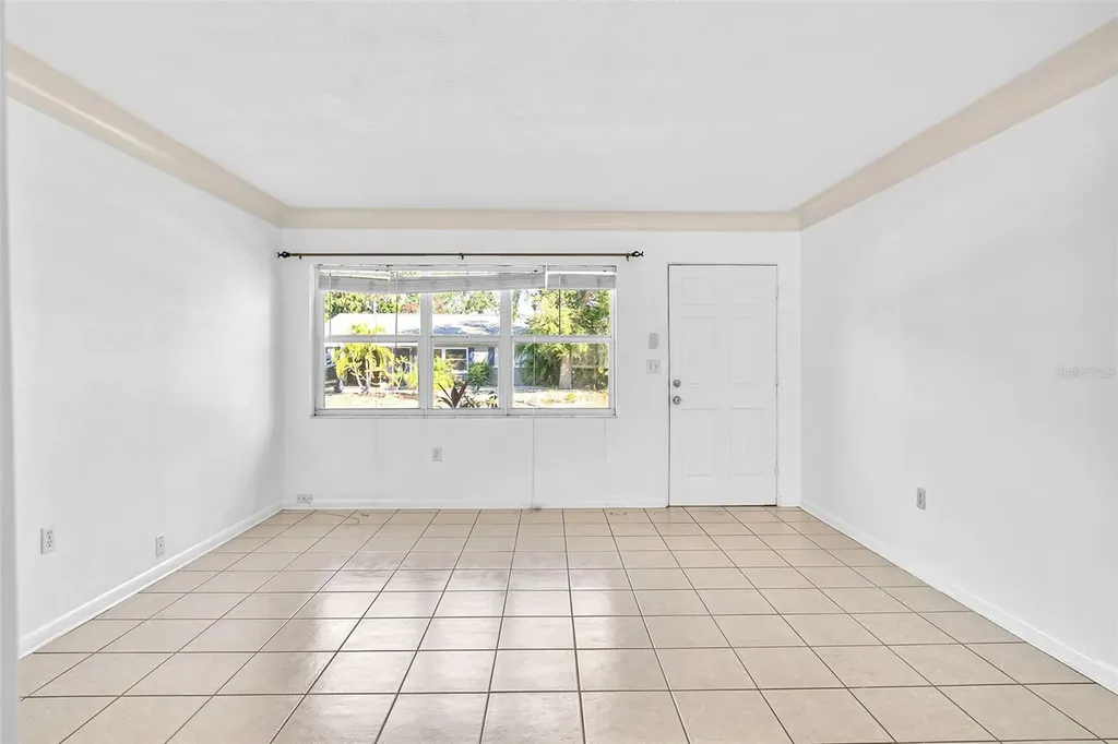 2412 Grove Street Sarasota FL 34239