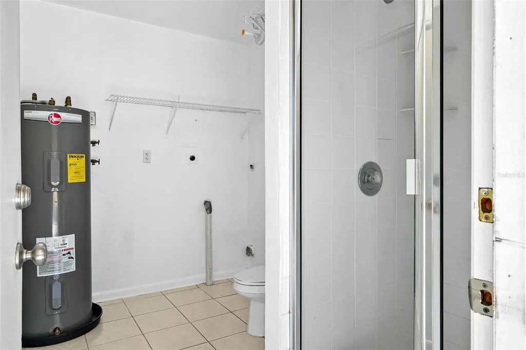2412 Grove Street Sarasota FL 34239