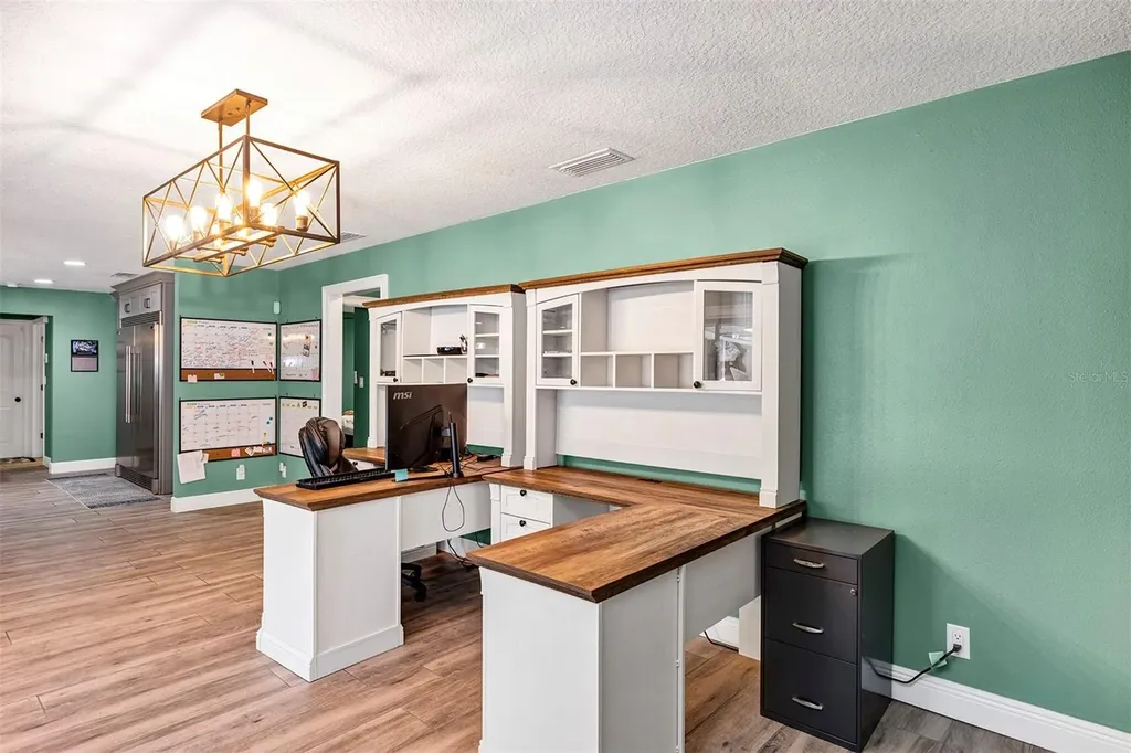 5520 NE 2nd Lane Ocala FL 34470