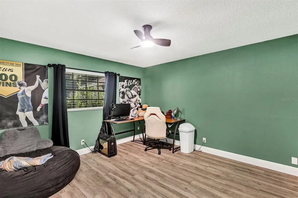 5520 NE 2nd Lane Ocala FL 34470