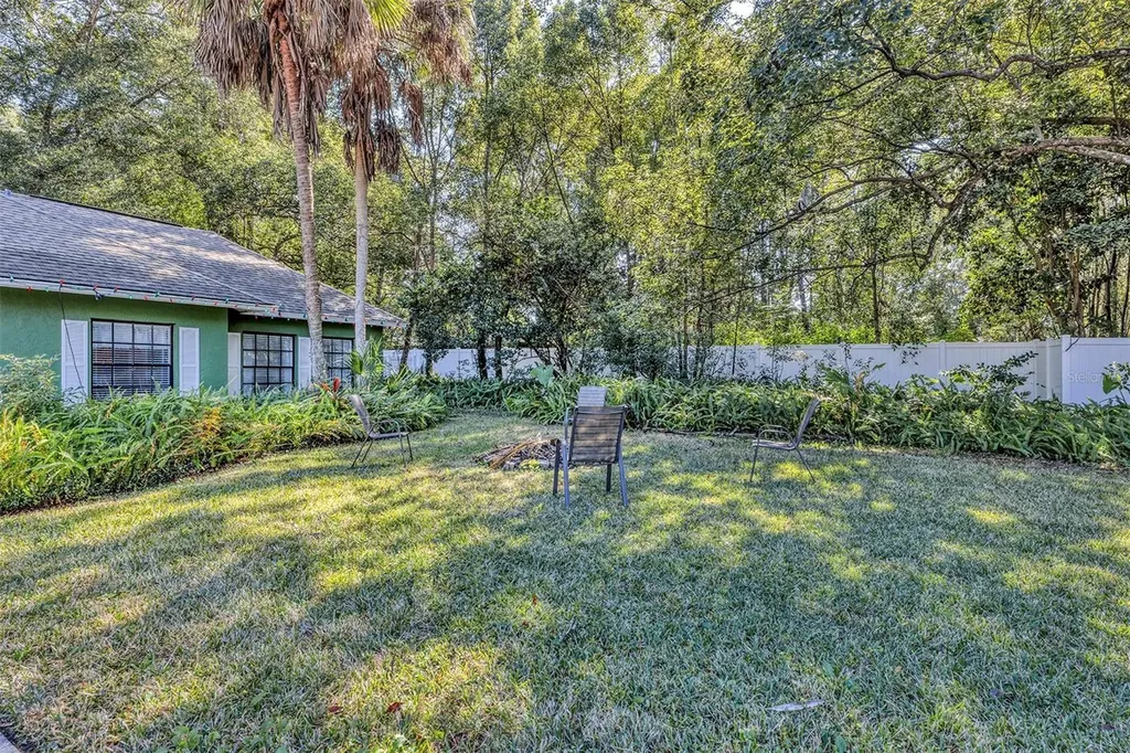 5520 NE 2nd Lane Ocala FL 34470