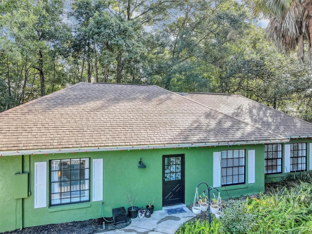 5520 NE 2nd Lane Ocala FL 34470