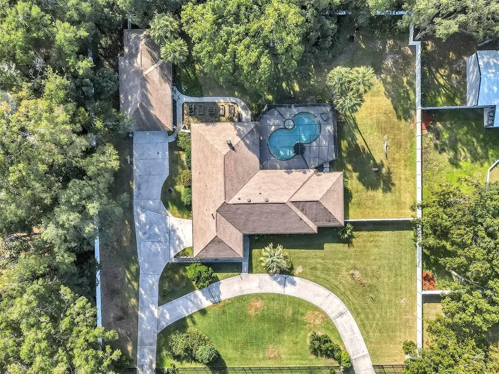 5520 NE 2nd Lane Ocala FL 34470