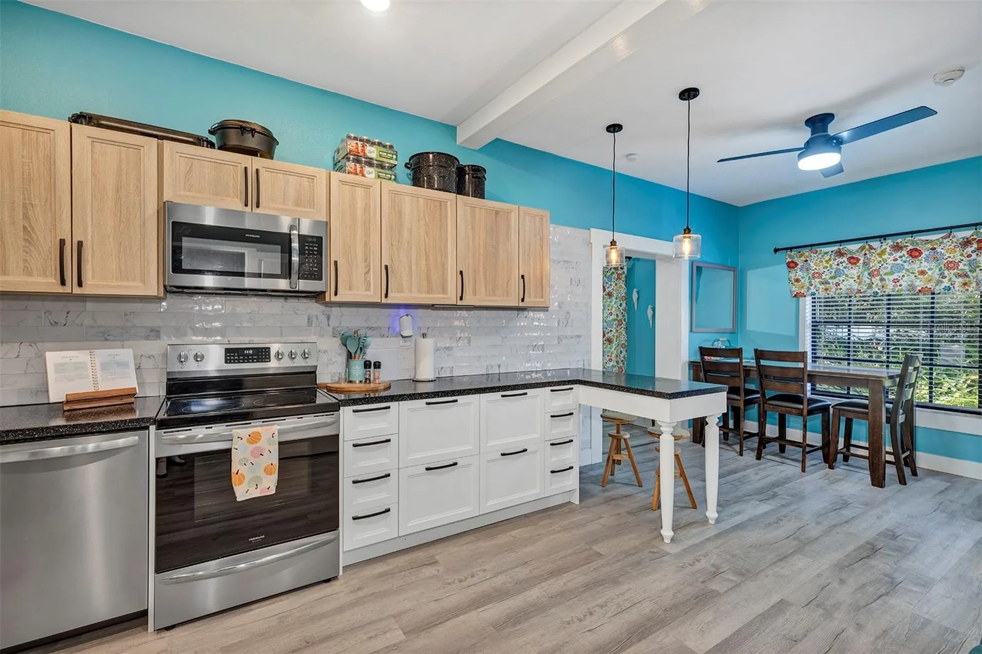 5520 NE 2nd Lane Ocala FL 34470