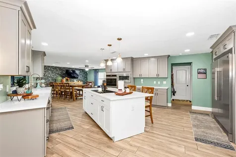 5520 NE 2nd Lane Ocala FL 34470