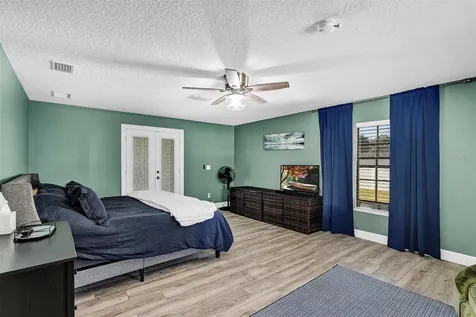 5520 NE 2nd Lane Ocala FL 34470