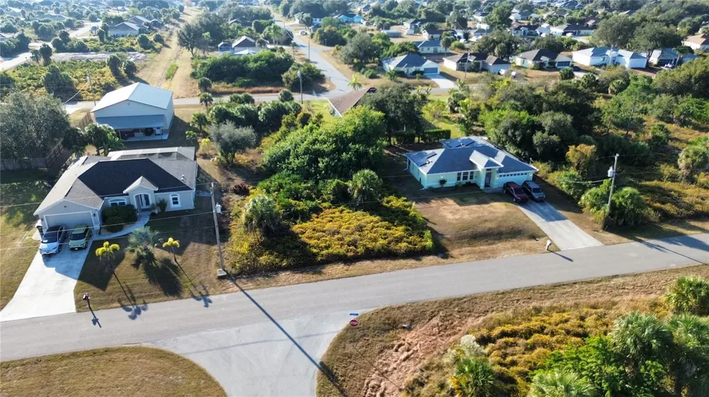 Lot 25, Leopold Avenue North Port FL 34287