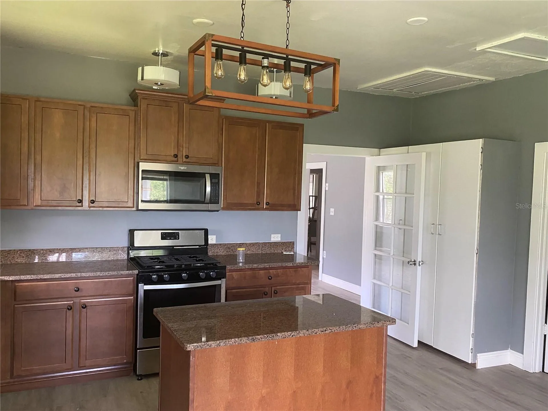 431 S Miami Street Lake Wales FL 33853