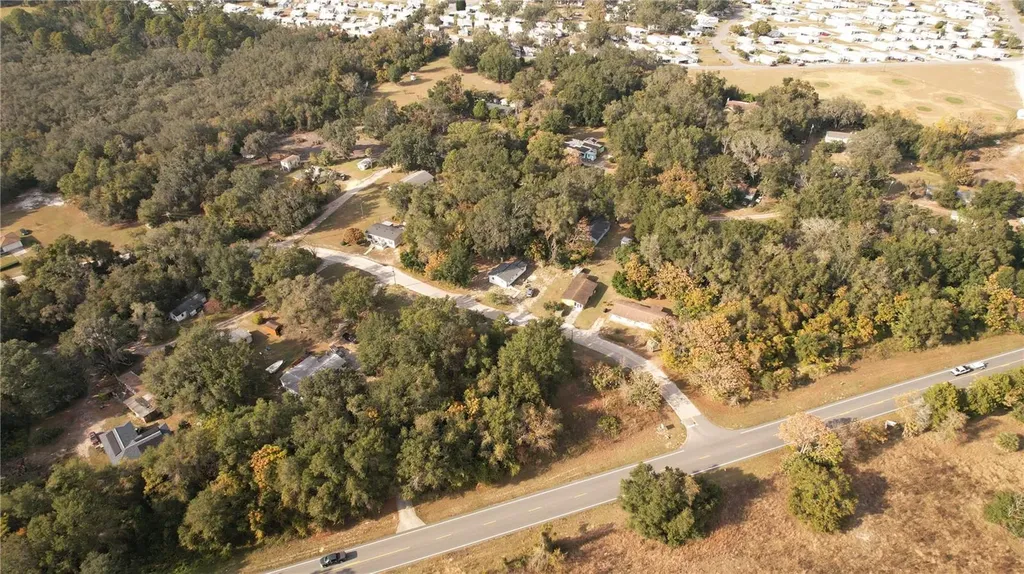 3845 N Quarters Road Okahumpka FL 34762