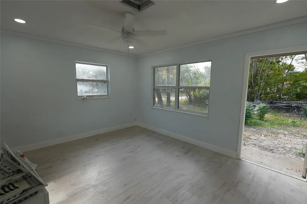 3845 N Quarters Road Okahumpka FL 34762