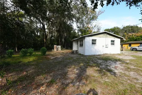 3845 N Quarters Road Okahumpka FL 34762