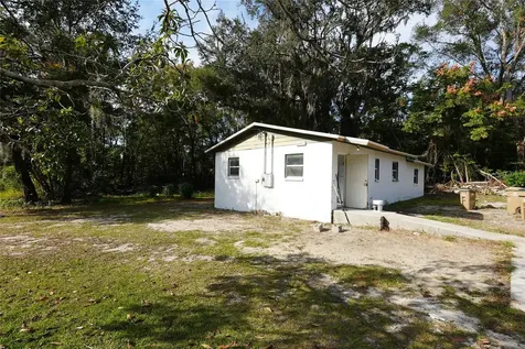 3845 N Quarters Road Okahumpka FL 34762