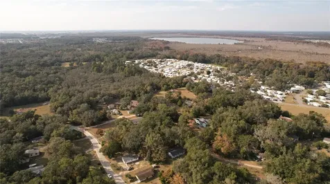 3845 N Quarters Road Okahumpka FL 34762