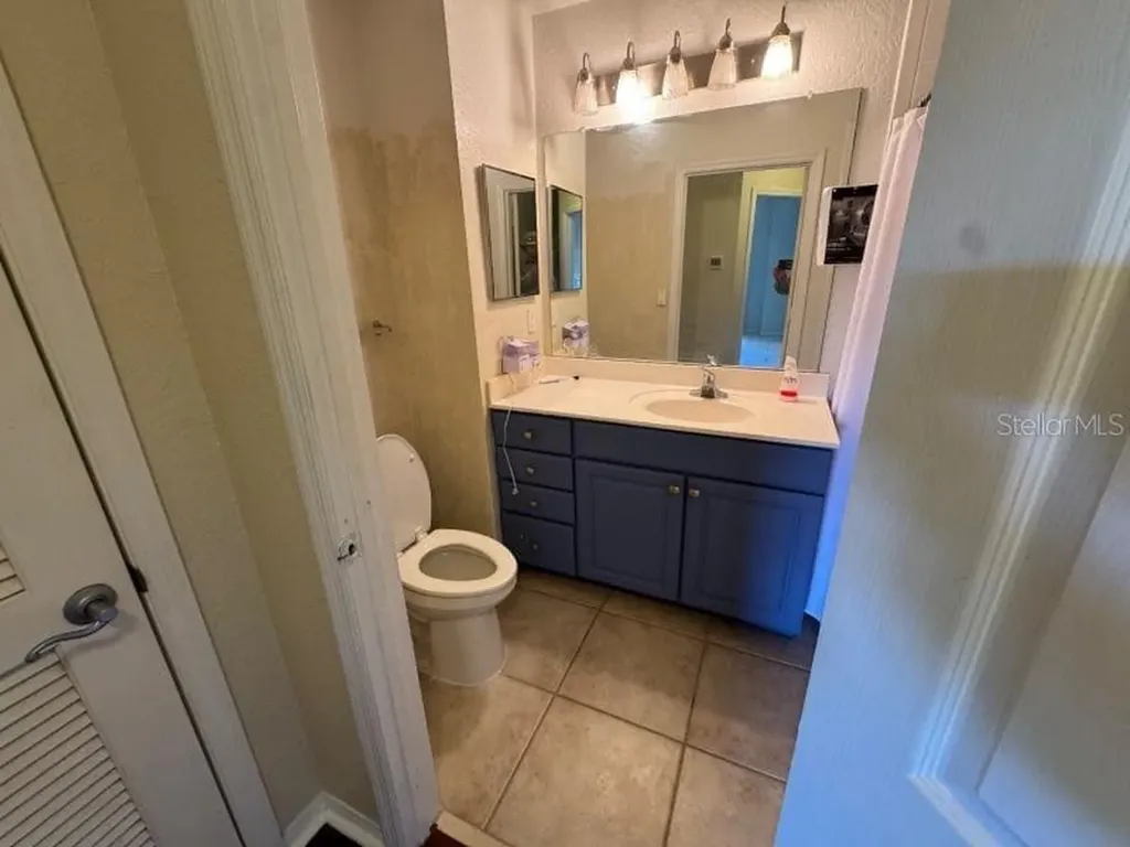 9729 Meadow Field Circle Tampa FL 33626