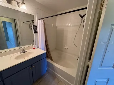 9729 Meadow Field Circle Tampa FL 33626