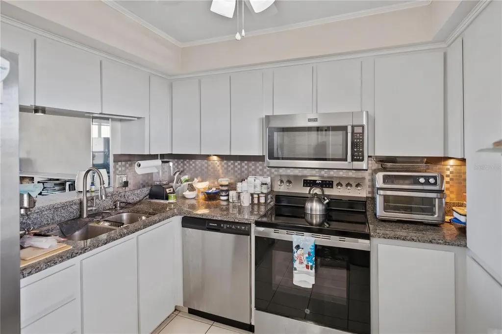 2621 Cove Cay Drive Clearwater FL 33760
