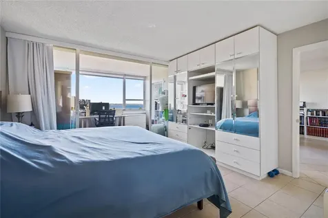 2621 Cove Cay Drive Clearwater FL 33760