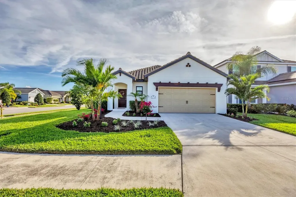 12734 Aquamarine Avenue Bradenton FL 34211