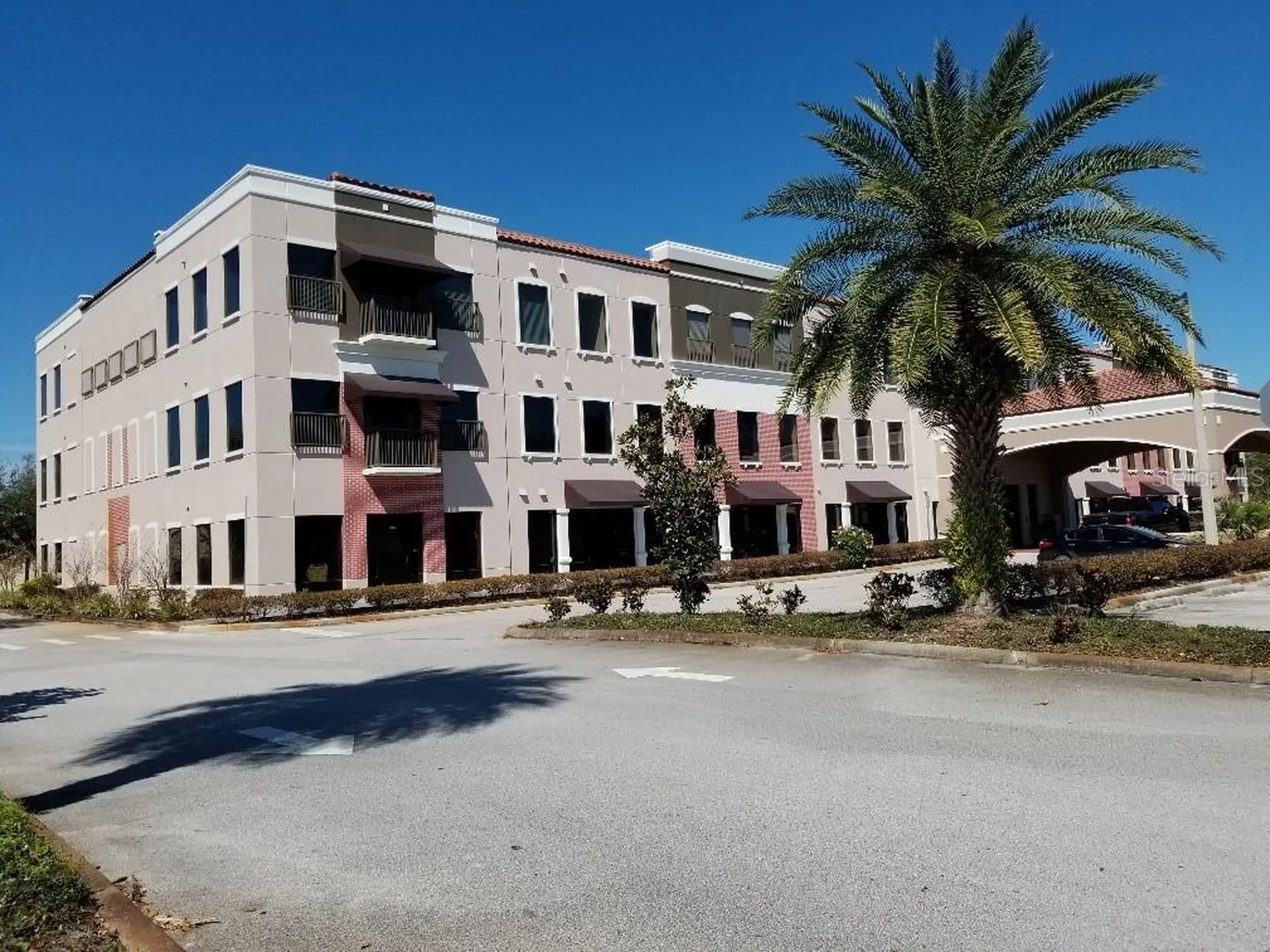 2572 W State Road 426 Oviedo FL 32765