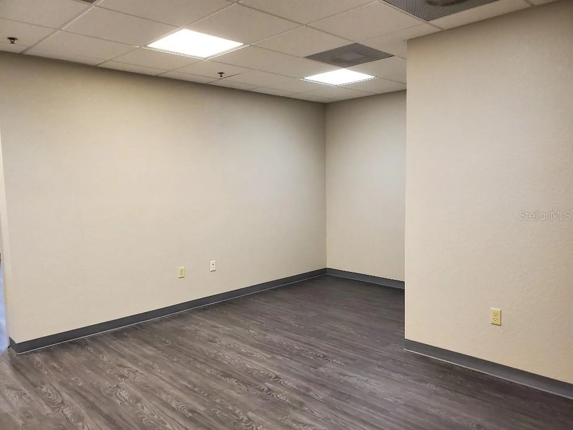2572 W State Road 426 Oviedo FL 32765