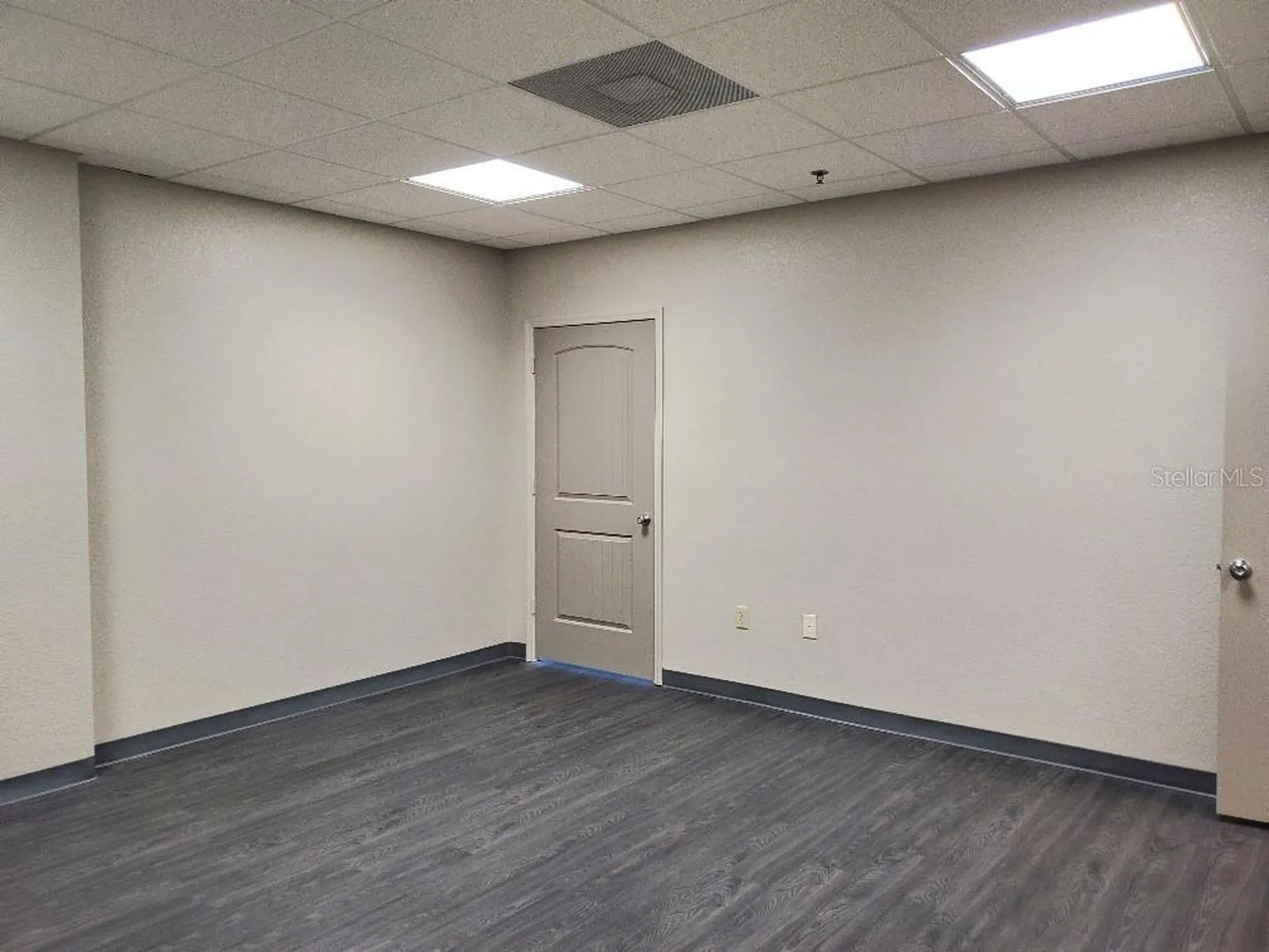2572 W State Road 426 Oviedo FL 32765