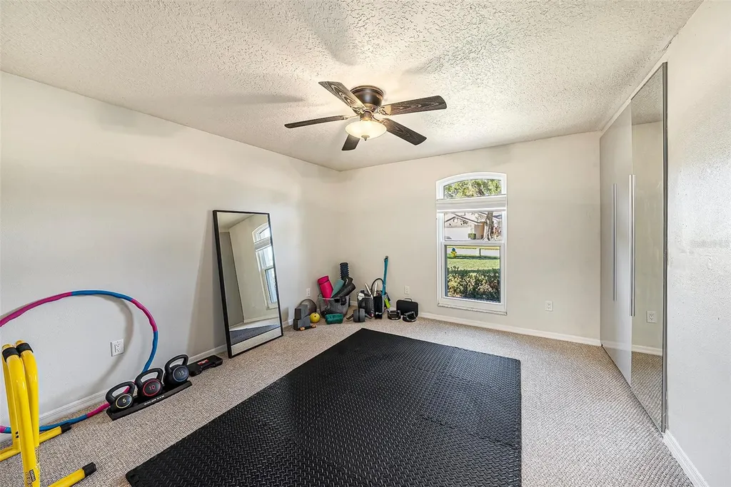 15818 Fairchild Drive Tampa FL 33647